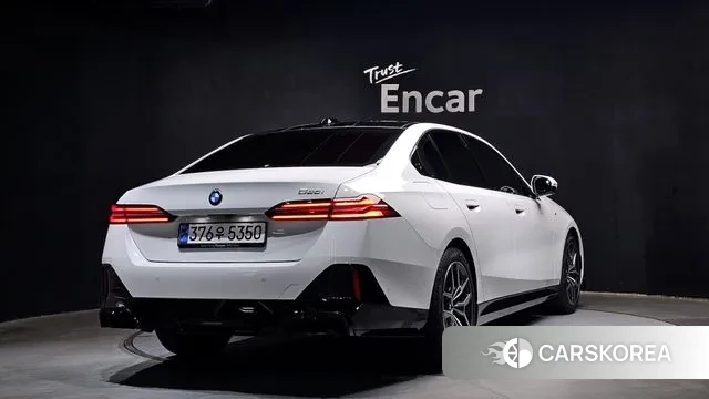 BMW 5 Series (G60) id 3507331 из Кореи 12