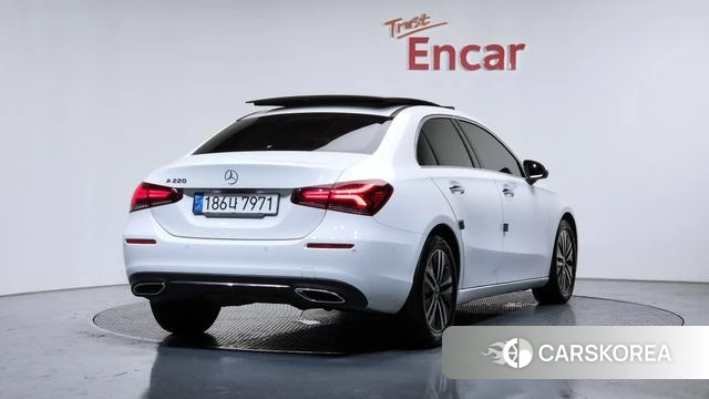 Mercedes-Benz A-Class W177 id 4349892 из Кореи 12