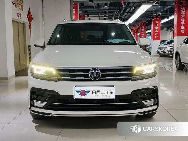 Volkswagen Tiguan L 2021 Белый из Китая, фото 2