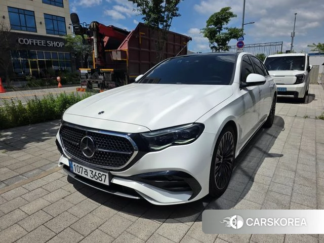 Mercedes-Benz E-Class W214 2025 Белый из Кореи, фото 5