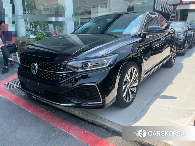 Volkswagen Passat 2022 Черный из Китая, фото 2
