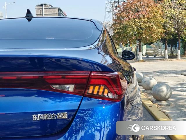Kia K5 id 3856266 из Китая 12