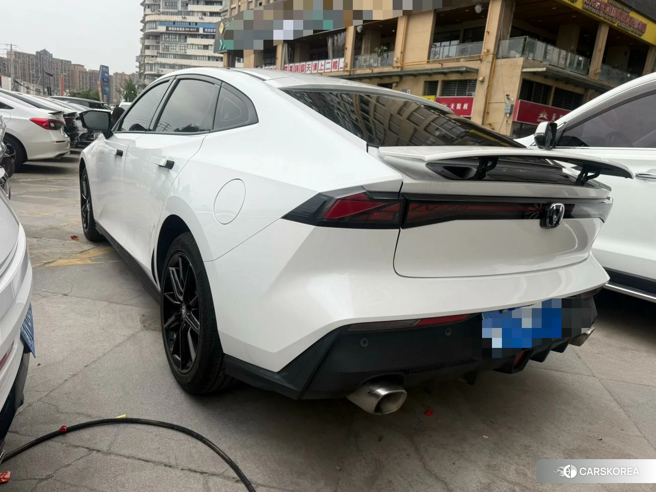 Chang'an UNI-V 2022 Белый из Китая, фото 2