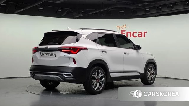 Kia Seltos id 4741734 из Кореи 12