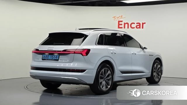 Audi e-Tron id 4854346 из Кореи 12