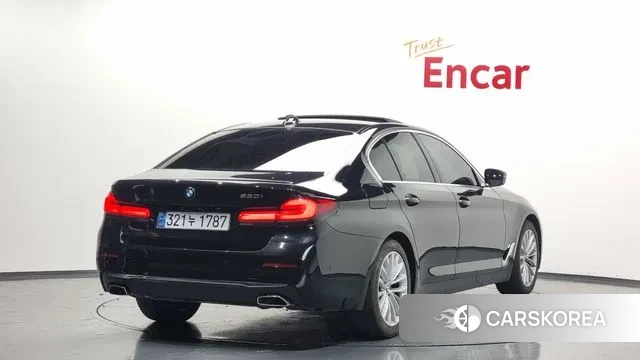 BMW 5 Series (G30) id 3312533 из Кореи 12