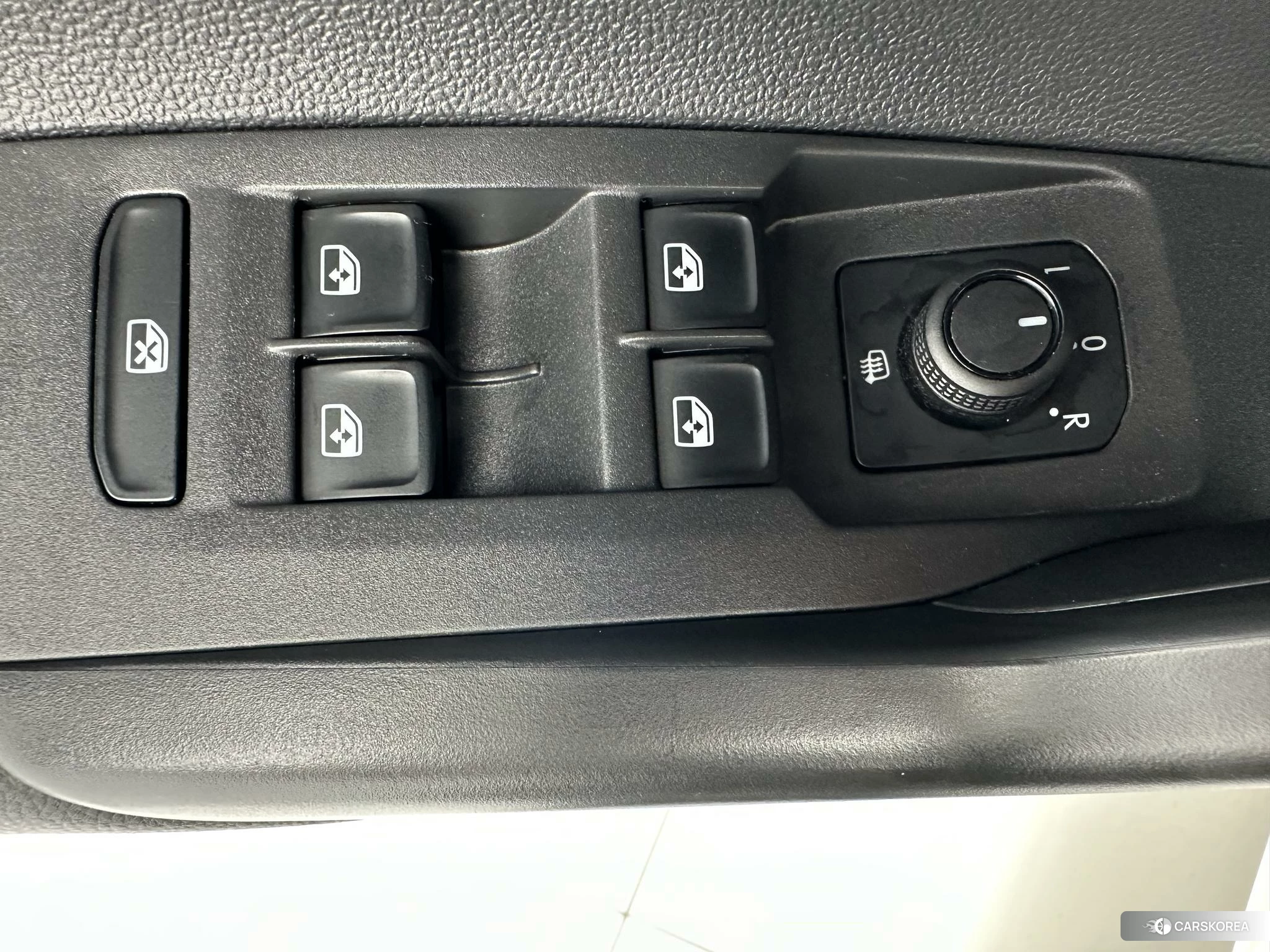 Volkswagen Polo id 4461514 из Китая 9