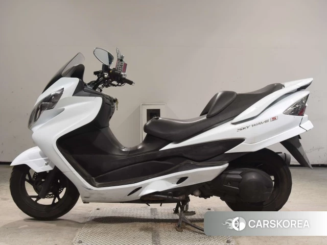 Suzuki SKYWAVE 250S 2013 из Японии, фото 2