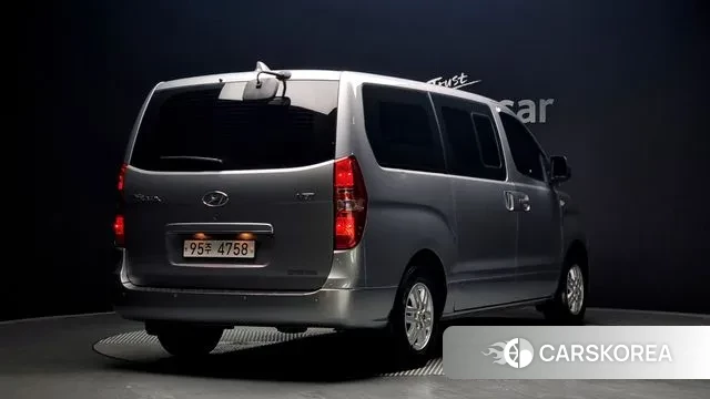 Hyundai The New Grand Starex id 2941421 из Кореи 12