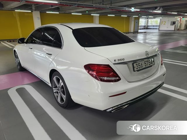 Mercedes-Benz E-Class W213 id 4490962 из Кореи 12