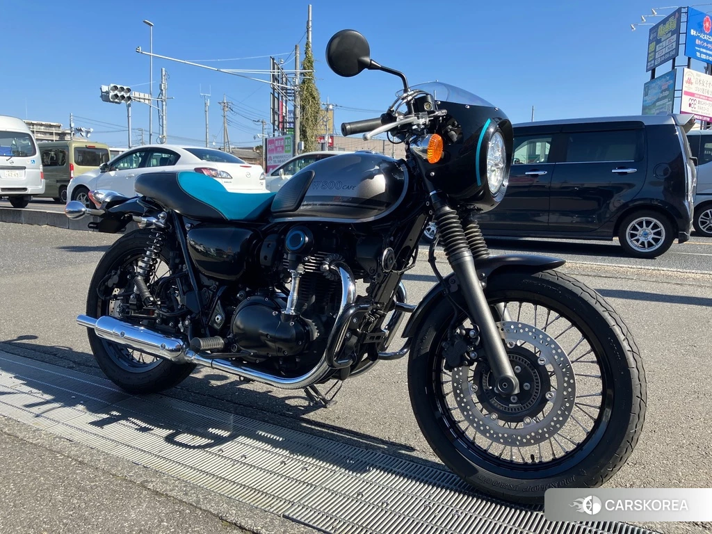 Проданный Kawasaki W800 CAFE 2021 из Японии