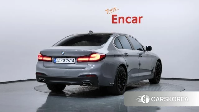 BMW 5 Series (G30) id 4269119 из Кореи 12