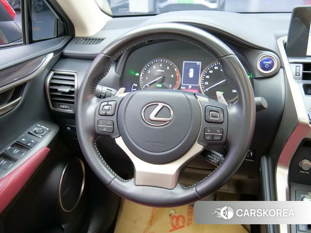 Lexus NX id 4254448 из Китая 12