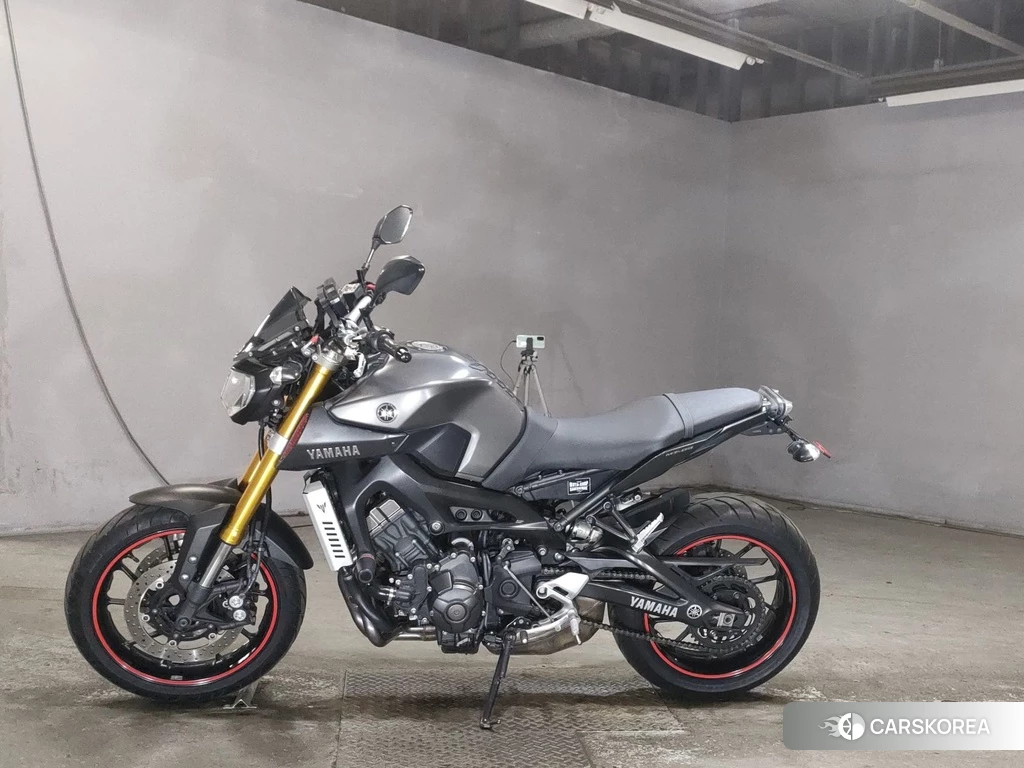 Проданный Yamaha MT-09 2014 из Японии, фото 2