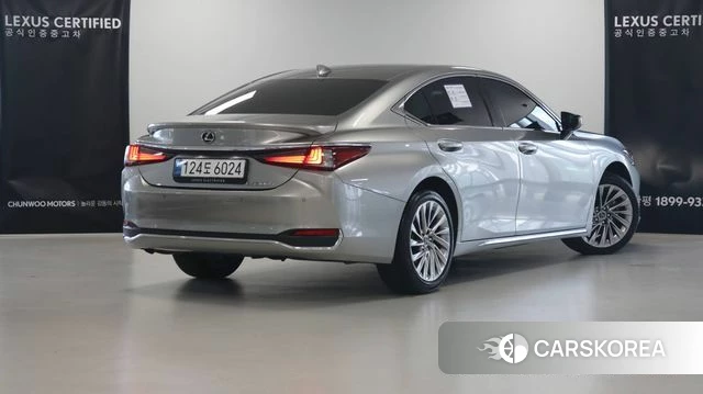 Lexus ES300h 7th generation 2025 Золотой двухцветный из Кореи, фото 6