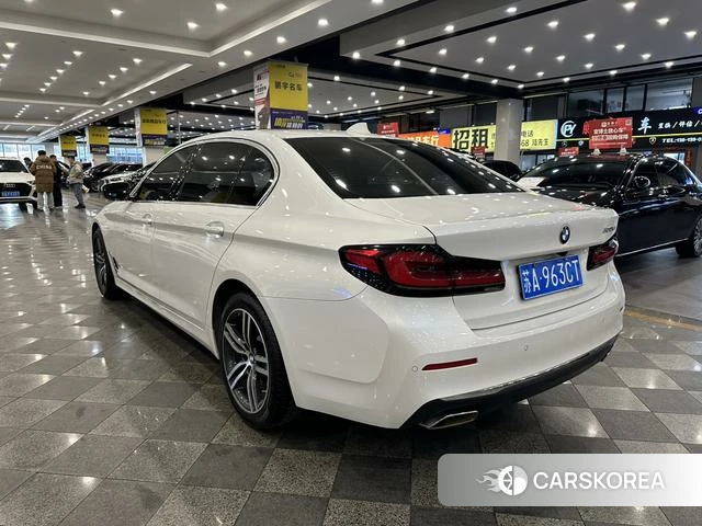 BMW 5 series 2021 Белый из Китая, фото 3