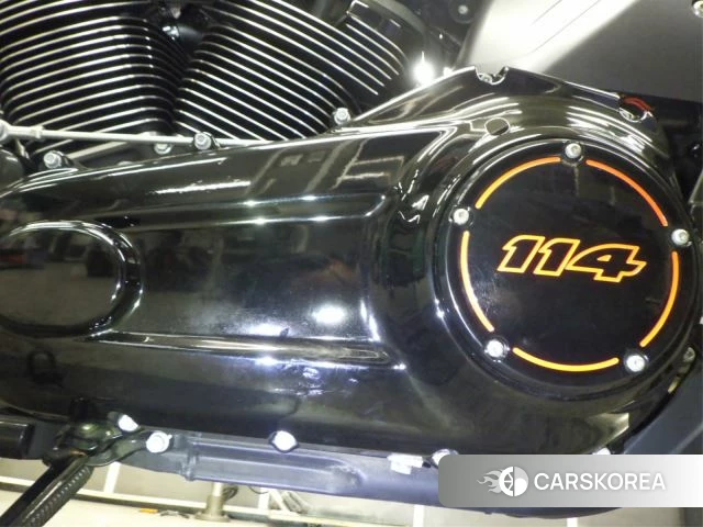 Engine photo