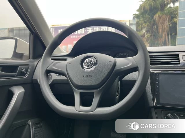 Volkswagen Santana id 4253727 из Китая 12