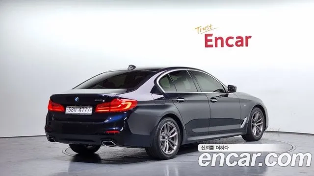BMW 5 Series (G30) id 2860673 из Кореи 12
