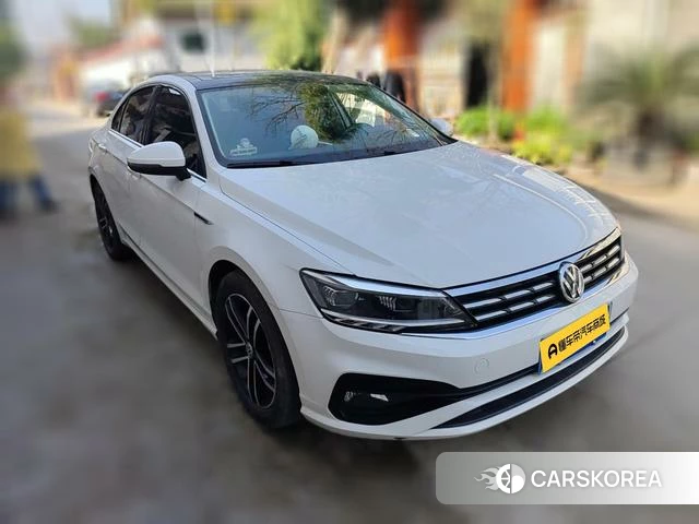 Volkswagen Lingdu 2021 Белый из Китая, фото 2