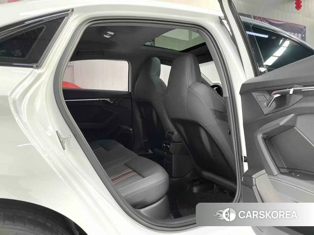 Audi A3 id 3968786 из Китая 9