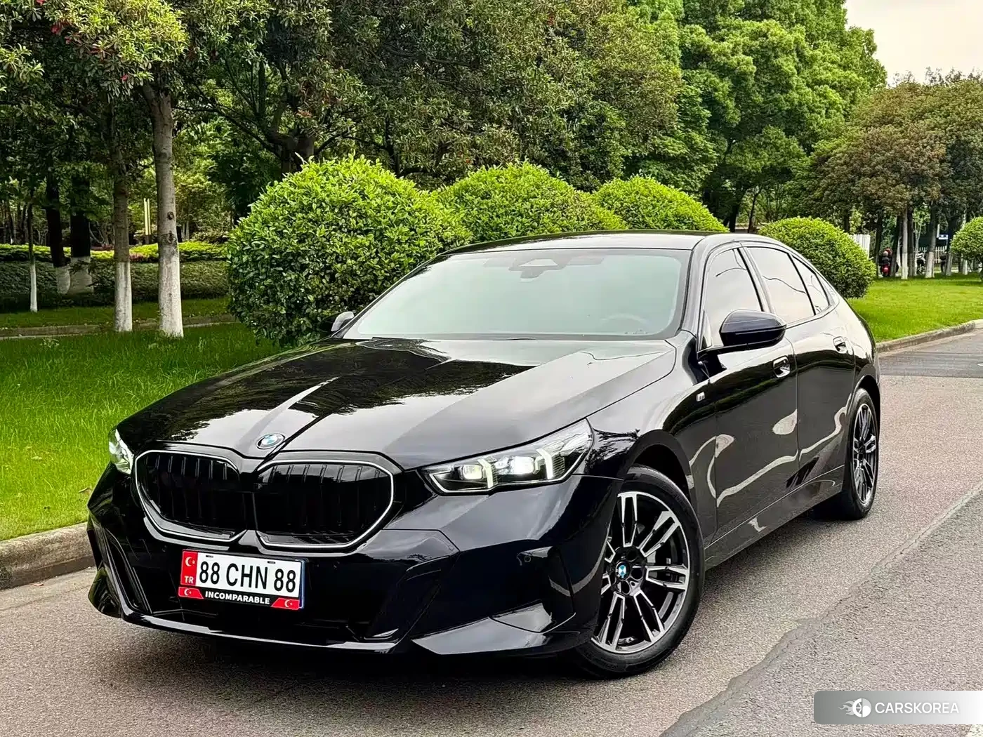 BMW 5 series 2025 Черный из Китая, фото 3