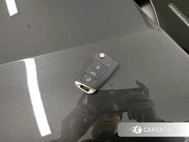 Volkswagen Sagitar id 4211501 из Китая 12