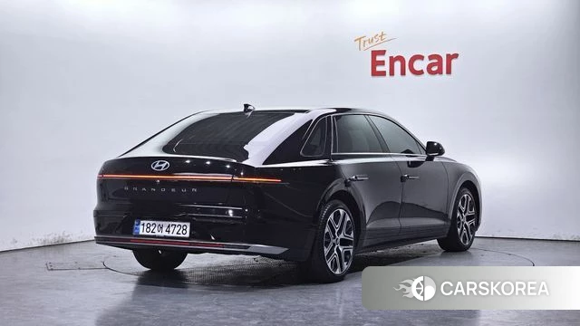 Hyundai Grandeur (GN7) id 4322432 из Кореи 12