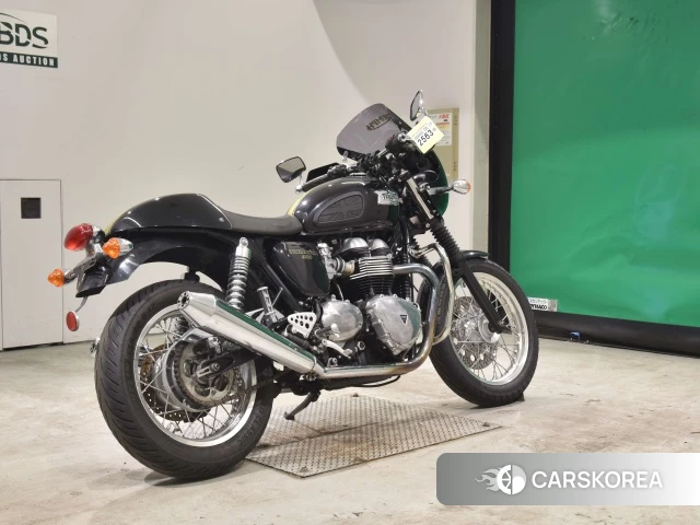 Проданный Triumph THRUXTON 2014 из Японии