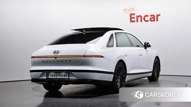 Hyundai Grandeur (GN7) id 3599604 из Кореи 12