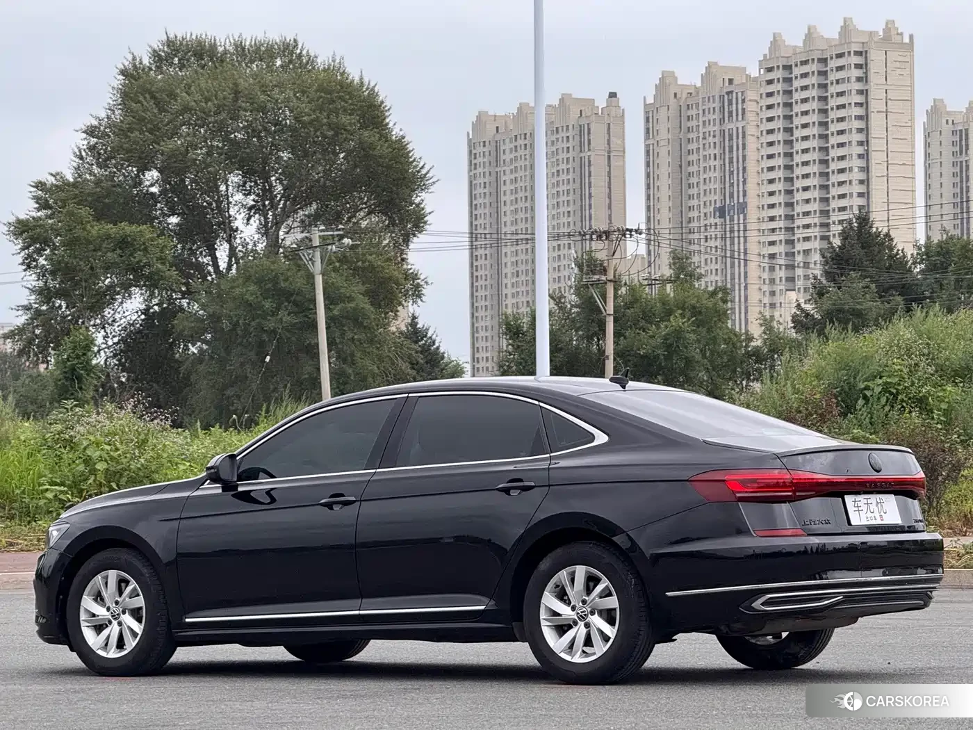Volkswagen Passat id 4659893 из Китая 12