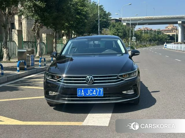 Volkswagen Magotan 2022 Черный из Китая, фото 2