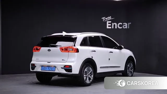 Kia Niro EV id 3671829 из Кореи 12