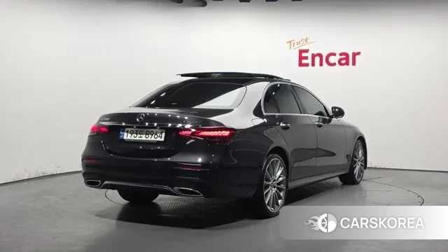 Mercedes-Benz E-Class W213 id 3759137 из Кореи 12