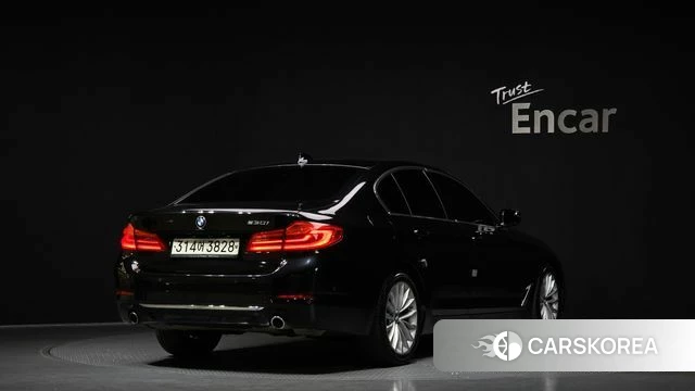 BMW 5 Series (G30) id 3886070 из Кореи 12