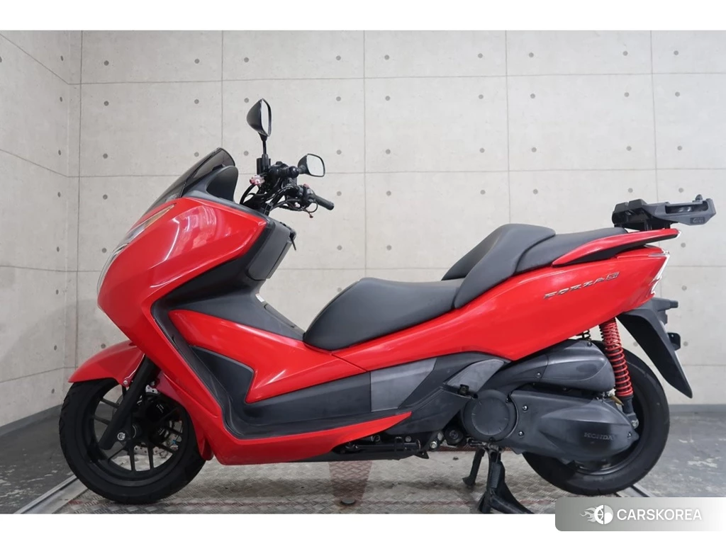 Проданный Honda FORZA 2013 из Японии, фото 2