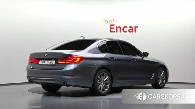 BMW 5 Series (G30) id 4662938 из Кореи 12