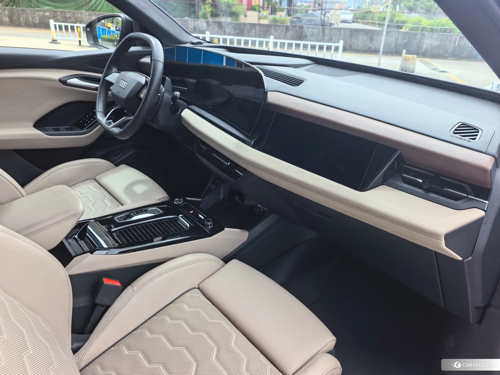 Audi Q6L e-tron id 4454460 из Китая 12