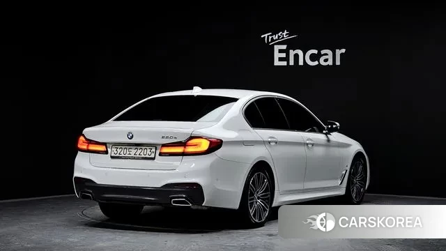 BMW 5 Series (G30) id 3243239 из Кореи 12