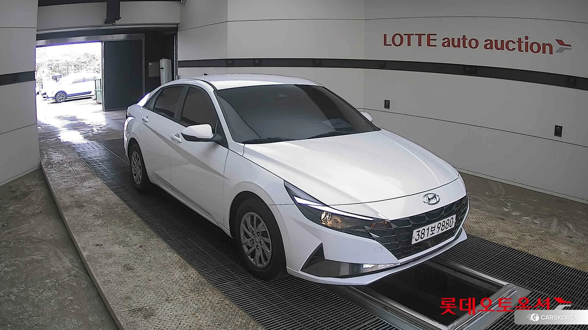 Hyundai Avante id 3869330 из Кореи 12