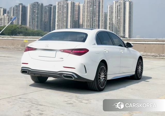 Mercedes-Benz Class C 2023 Белый из Китая, фото 2