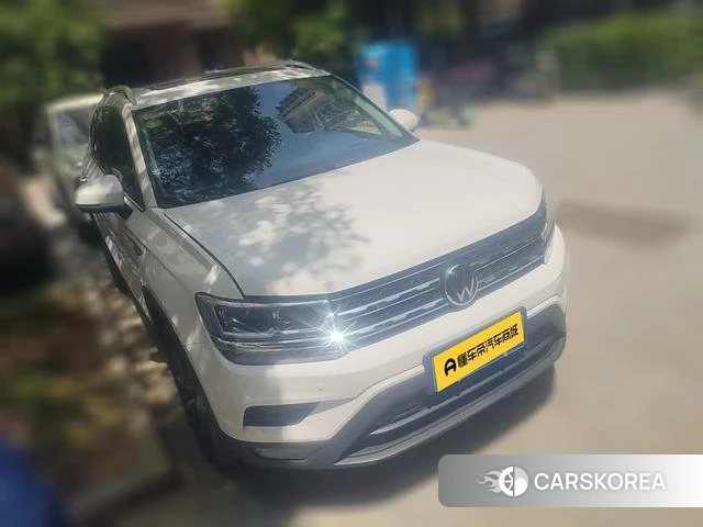 Volkswagen Tuyue 2021 Белый из Китая, фото 2