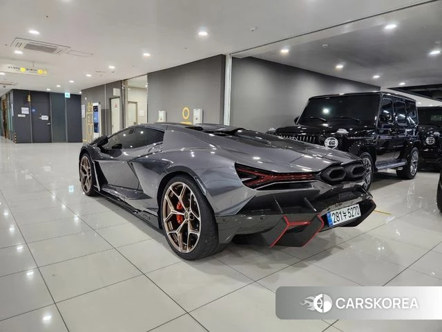 Lamborghini Revuelto id 3963260 из Кореи 10