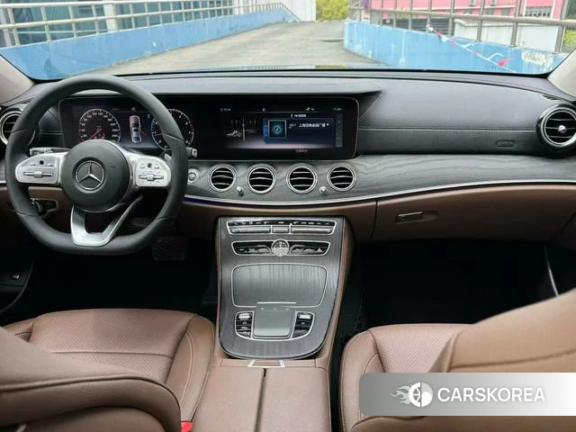 Mercedes-Benz E-class id 4239210 из Китая 2