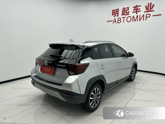 Toyota YARIS L Zhixuan 2021 Серебристо-серый из Китая, фото 2