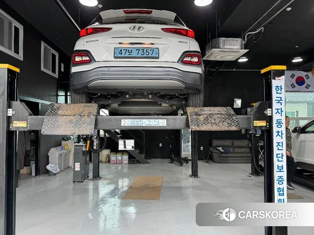 Hyundai Kona Electric 2020 Белый из Кореи, фото 2