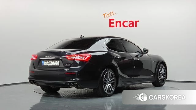 Maserati Ghibli id 4688613 из Кореи 12