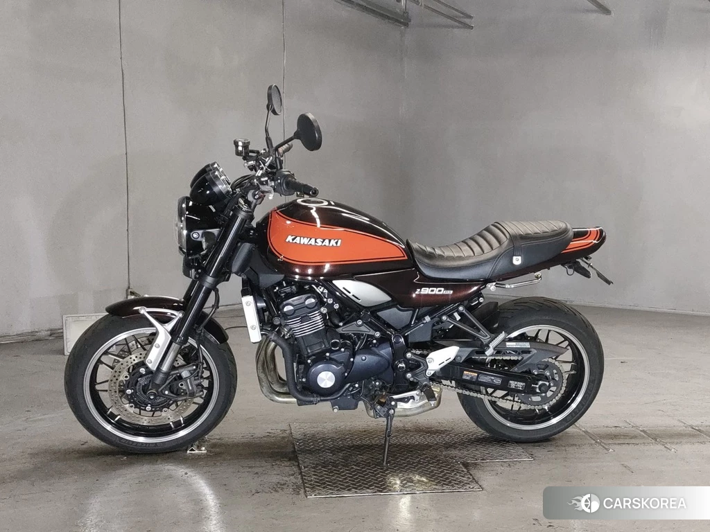 Проданный Kawasaki Z900RS 2019 из Японии