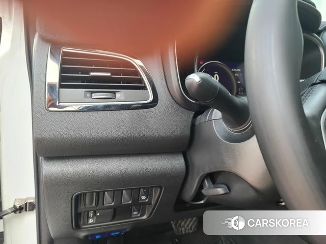 Renault Korea (Samsung) The New QM6 2021 Белый из Кореи, фото 5