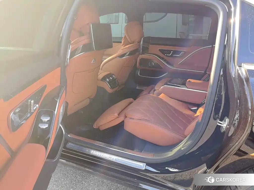 Mercedes-Benz Maybach S-Class 2024 Черный из Китая, фото 2